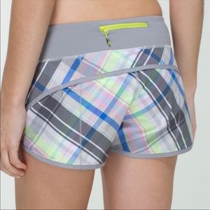 Lululemon Speed Short Rad plaid lullaby reflective